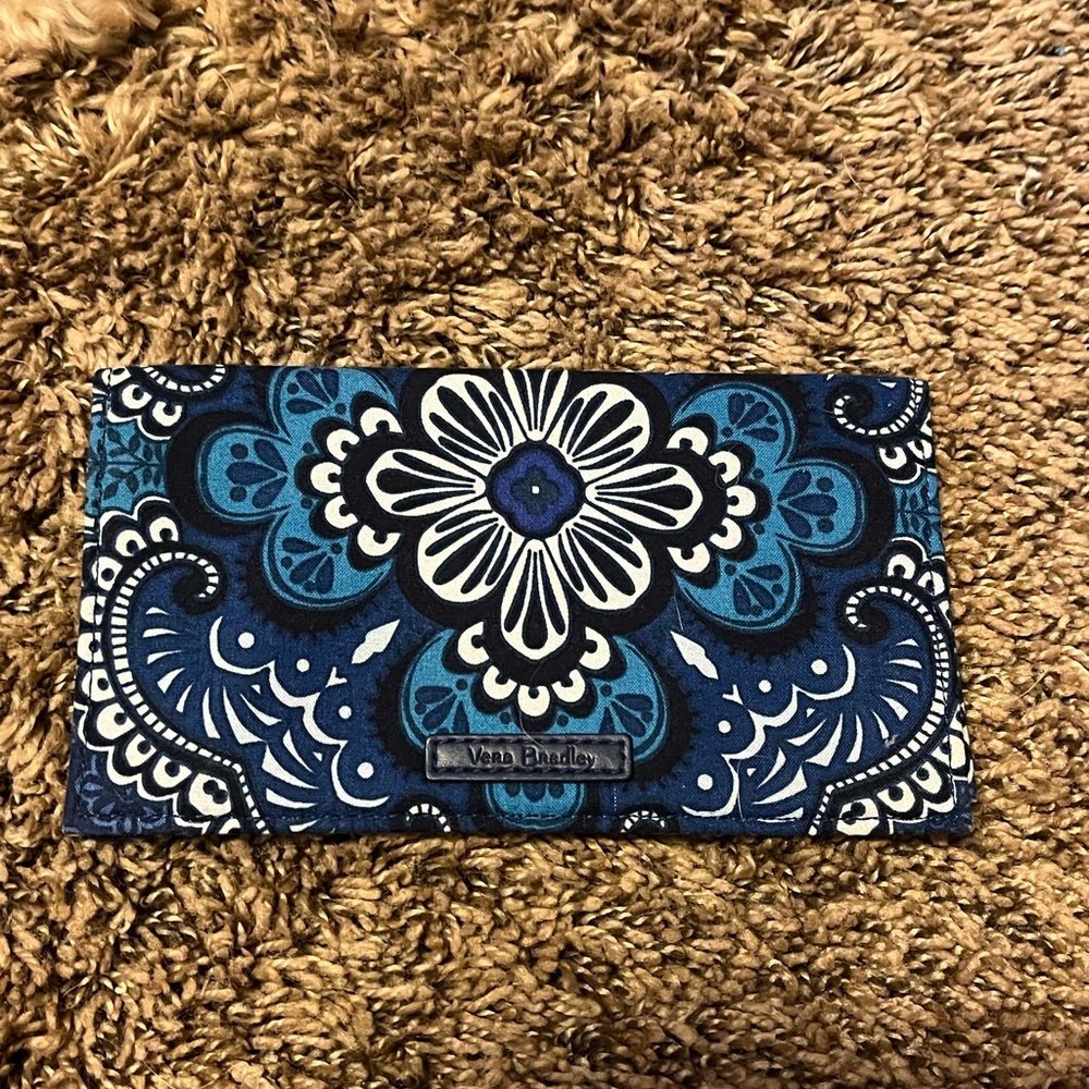 Vera Bradley Navy and White Floral Checkbook holder